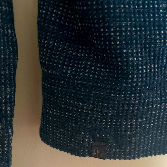 Navy Lulu long sleeve size 10 - Picture 7 of 7